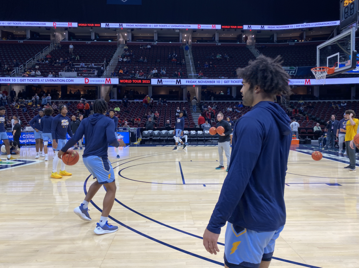 Kent State Men's Basketball Wins Opening Round of MAC Tournament